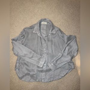 BELLA DAHL gray button down blouse size XS